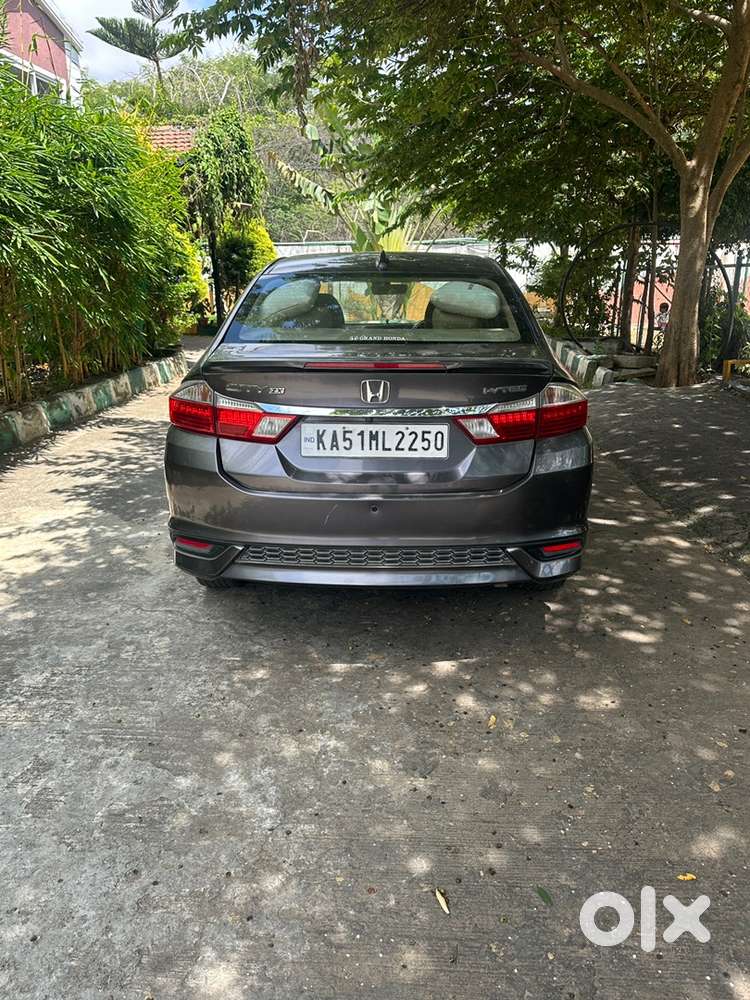 Honda City Zx Petrol 2017