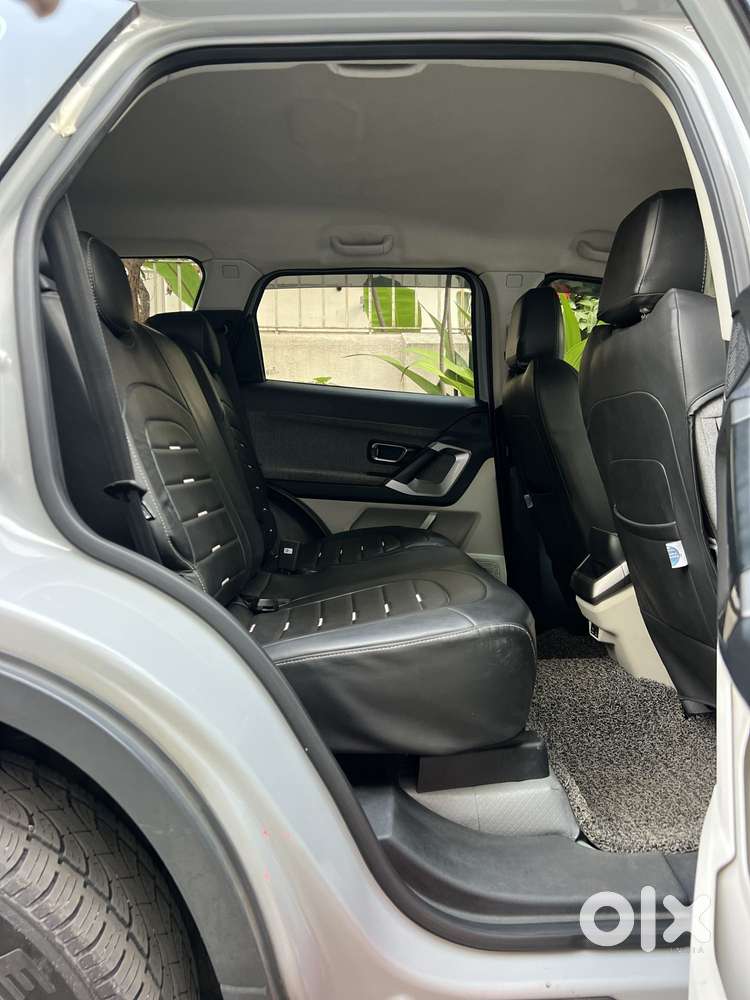 Tata Safari Pure Plus, 2024, Diesel