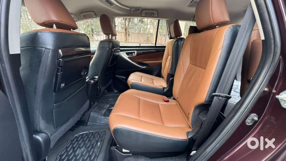 Toyota Innova Crysta [2020-ongoing] 2.7 Zx At 7 Str, 2022, Petrol