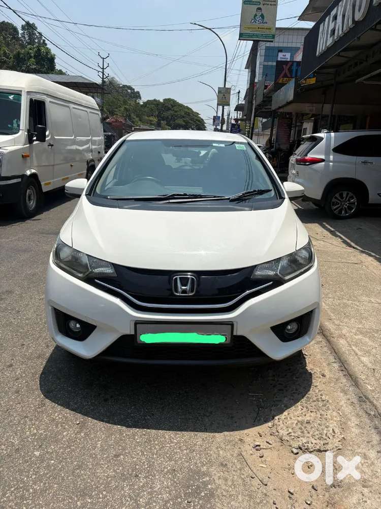 Honda Jazz 2017 Diesel 87965 Km Driven