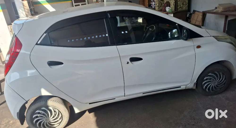 A.1 कंडीशन न्यू टायर न्यू सीट कवर न्यू Ac