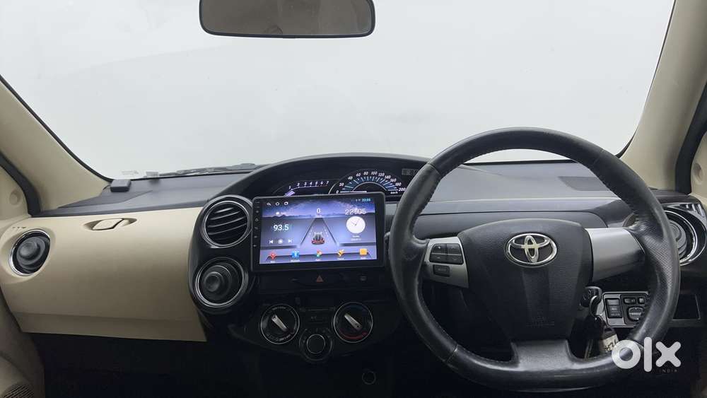 Toyota Etios Liva 2014-2016 Vx, 2017, Petrol