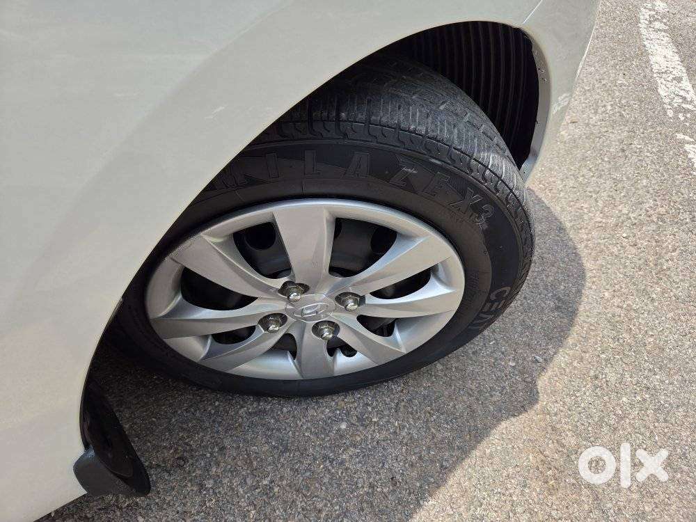 Hyundai Eon Magna Plus Blue Drive, 2013, Petrol