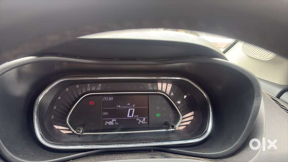 Tata Nexon Petrol 2024
