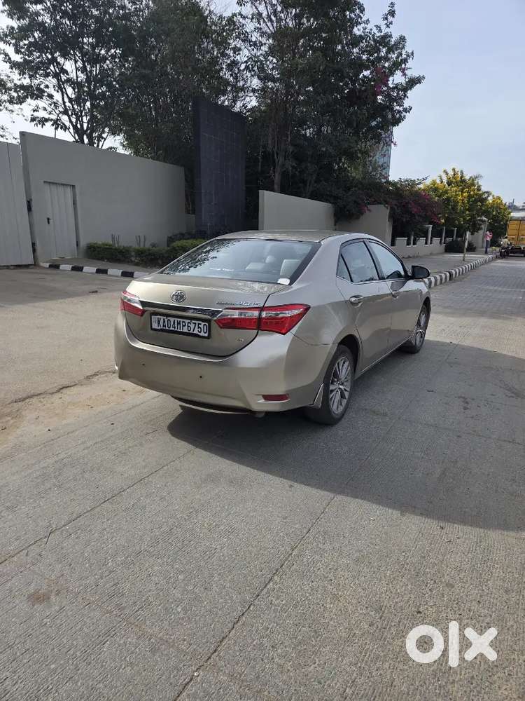 Toyota Corolla Altis 2015 Petrol 81600 Km Driven