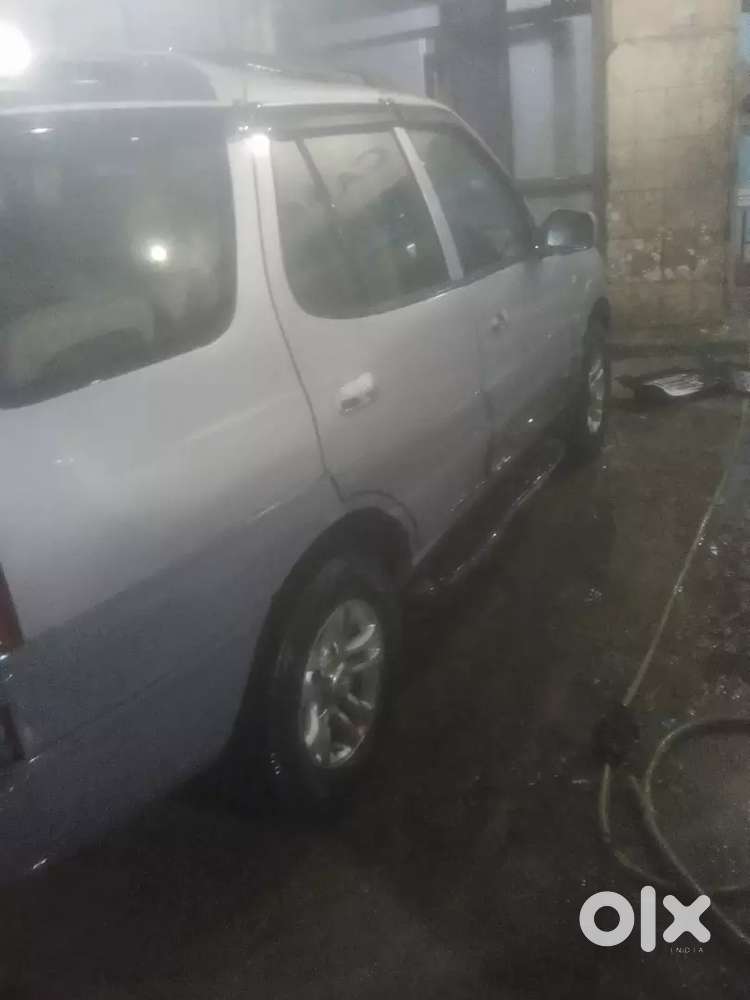 Tata Safari Dicor 2009