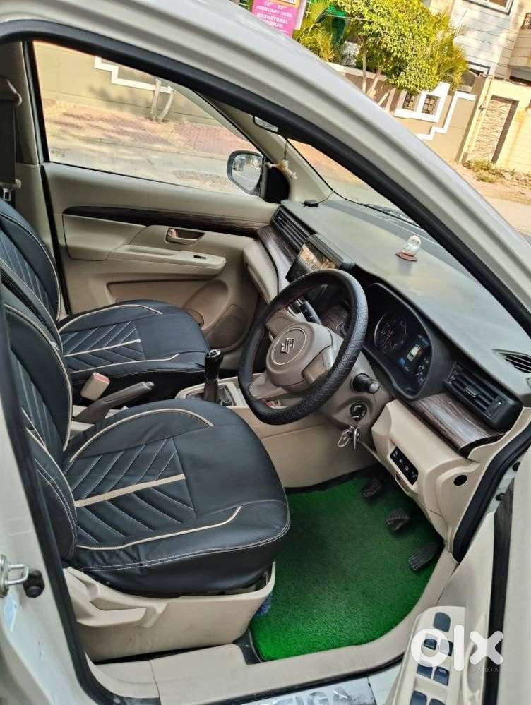 Maruti Suzuki Ertiga 1.5 Lxi, 2022, Petrol