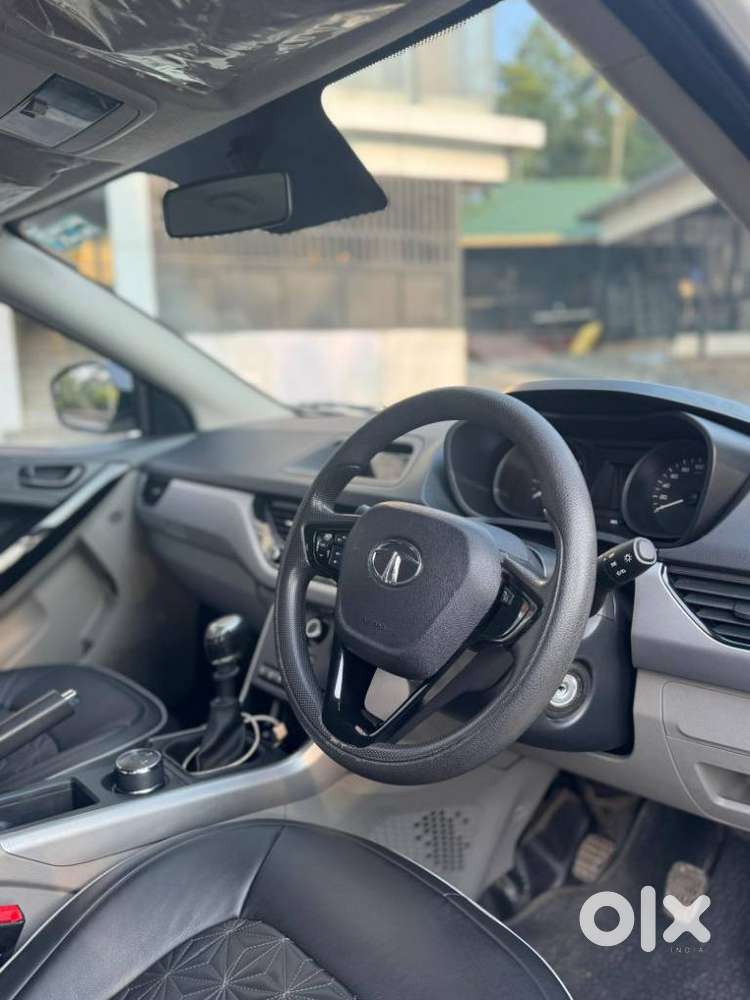 Tata Nexon 1.2 Revotron Xm, 2018, Petrol