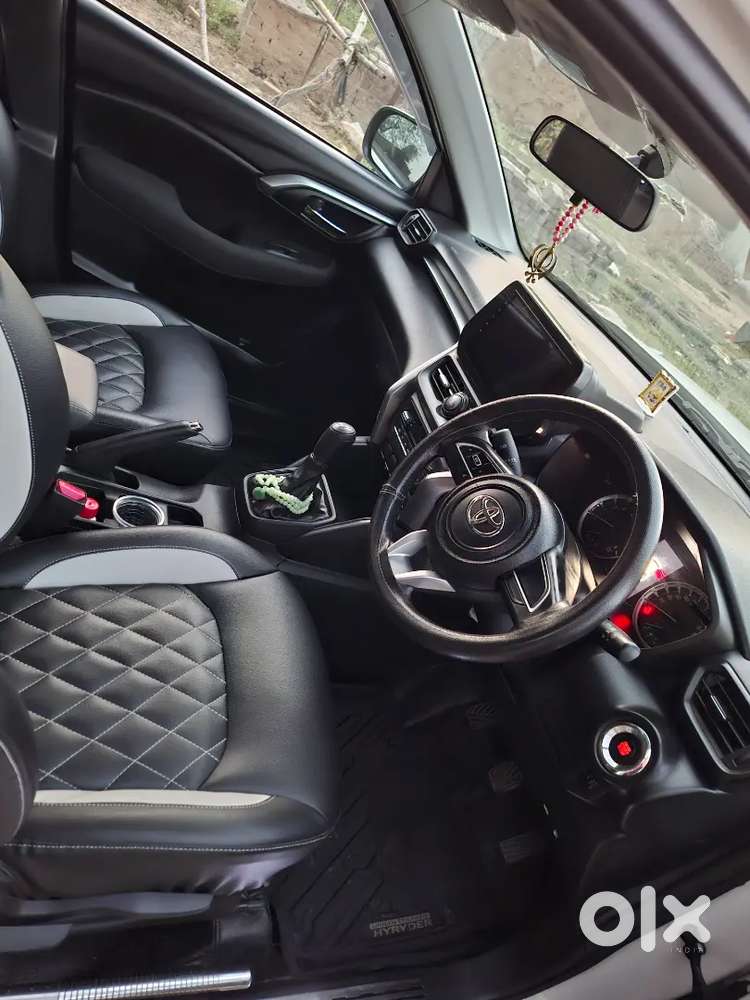 Toyota Urban Cruiser 2024 Drive
