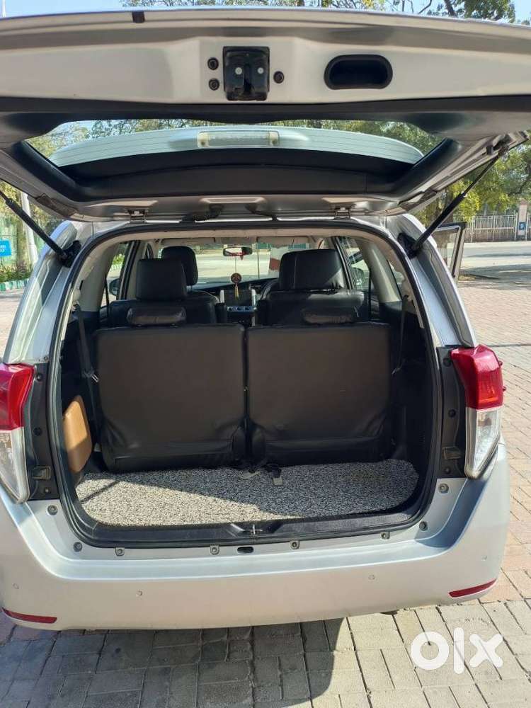 Toyota Innova Crysta 2.4 Gx Mt, 2020, Diesel