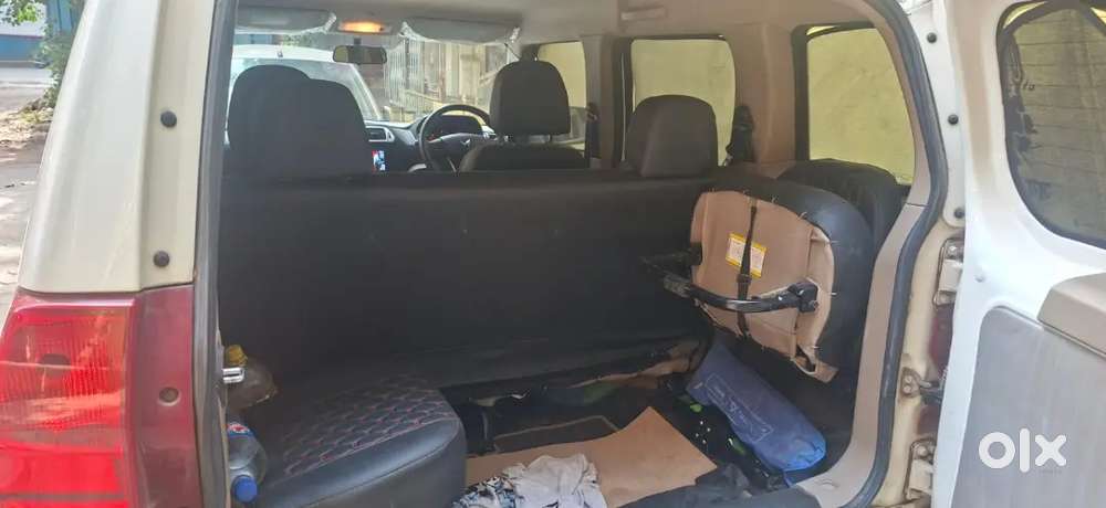 Mahindra Bolero Neo N8 - 2022 Model - Excellent Condition