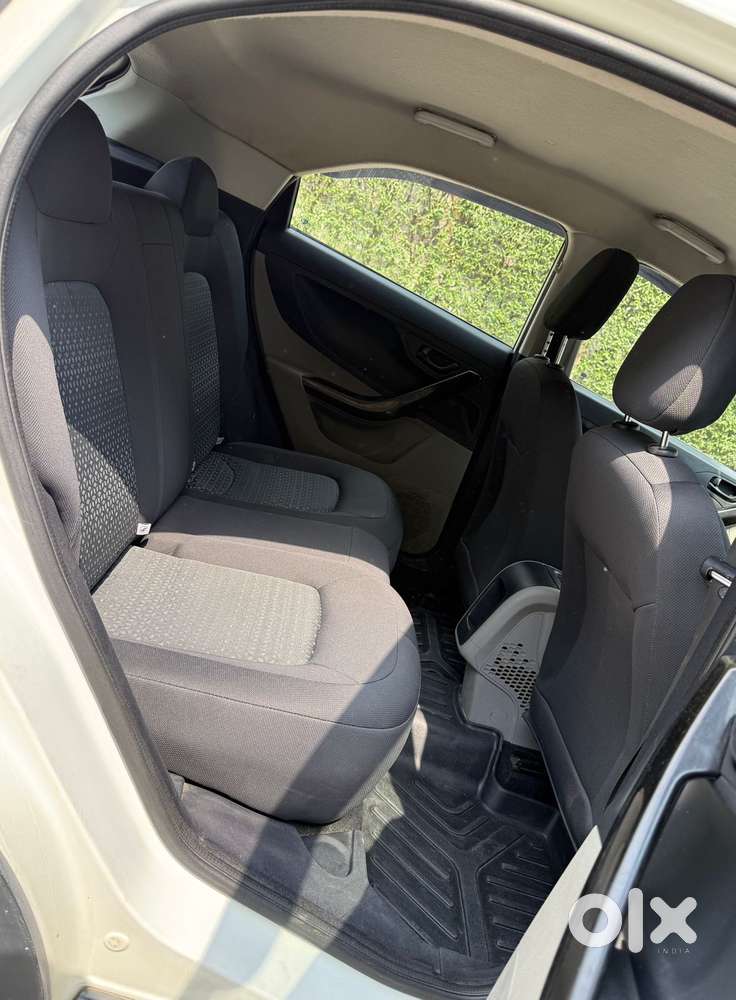 Tata Nexon 1.5 Revotorq Xm (s), 2019, Diesel