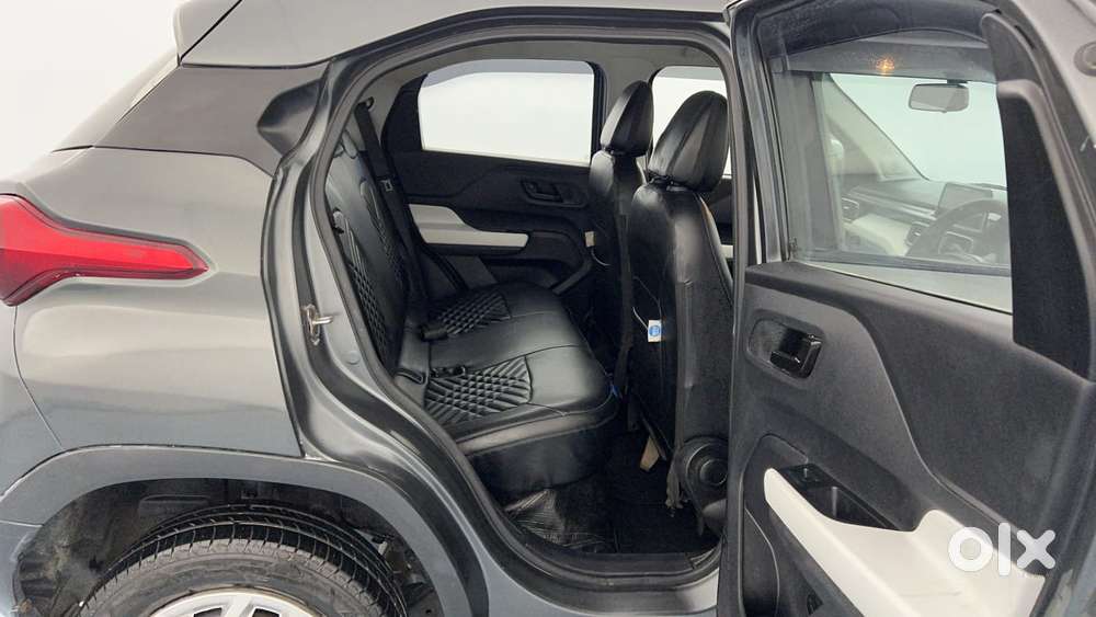 Tata Punch Accomplished, 2023, Petrol