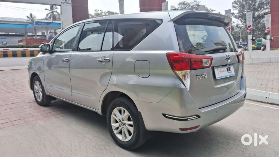 Toyota Innova Crysta 2.4 G Mt 7 Str, 2017, Diesel