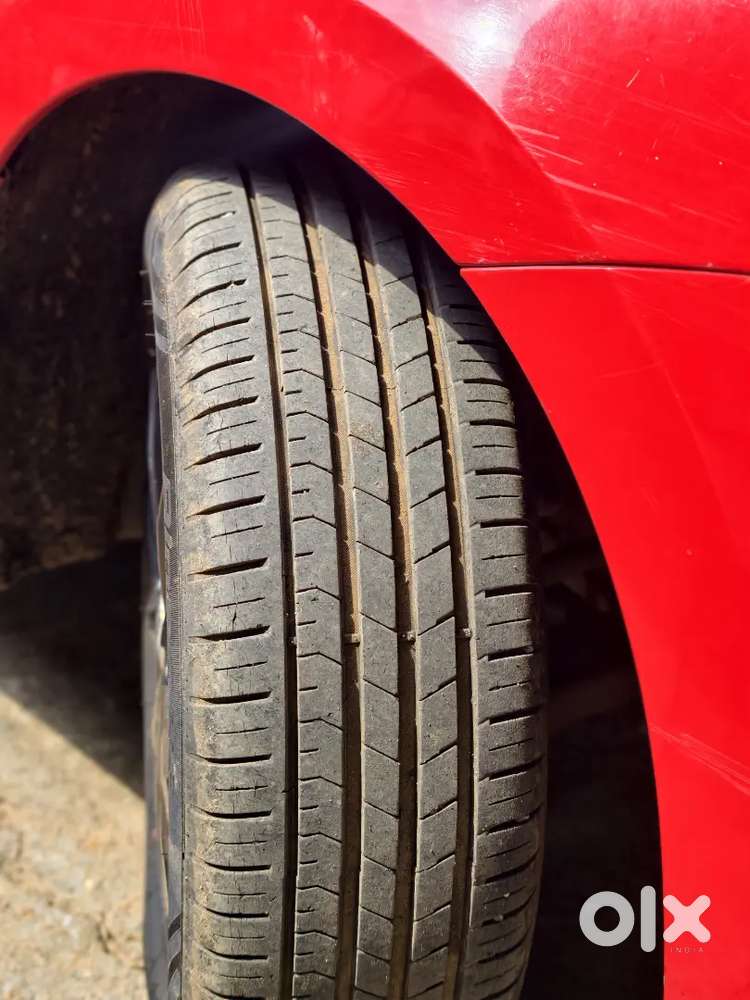 New Battery
New Tyre
Under Warranty 
Full Shoroom Service