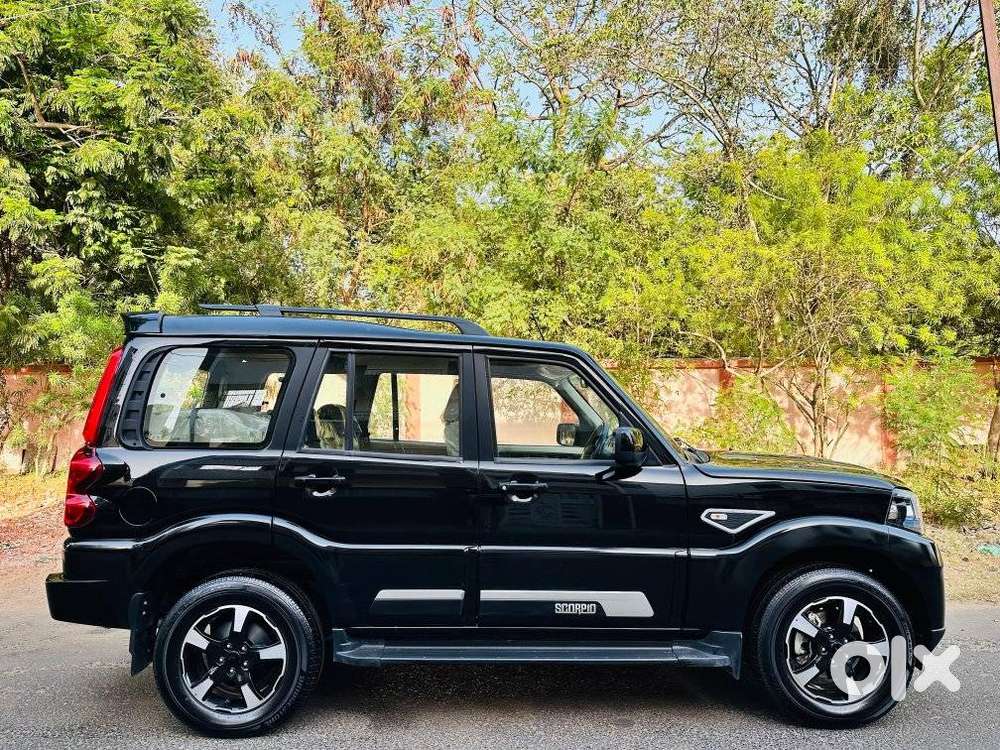 Mahindra Scorpio Classic 2.2 S 11 Mt 7 Str, 2025, Diesel