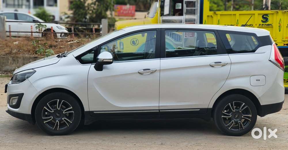 Mahindra Marazzo 1.5 M6 Plus 8 Str, 2021, Diesel