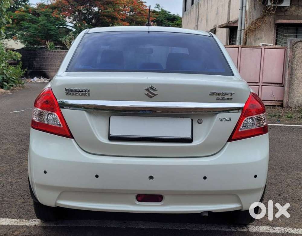 Maruti Suzuki Swift Dzire 1.2 Vxi Bsiv, 2014, Petrol