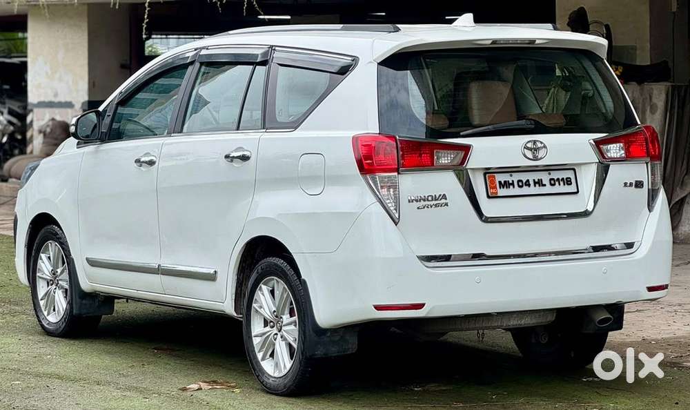 Toyota Innova Crysta 2.8z Automatic, 2016, Diesel
