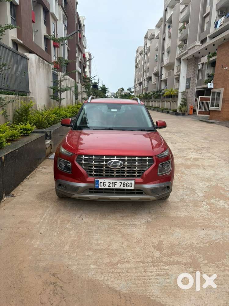 Hyundai Venue Petrol 2019