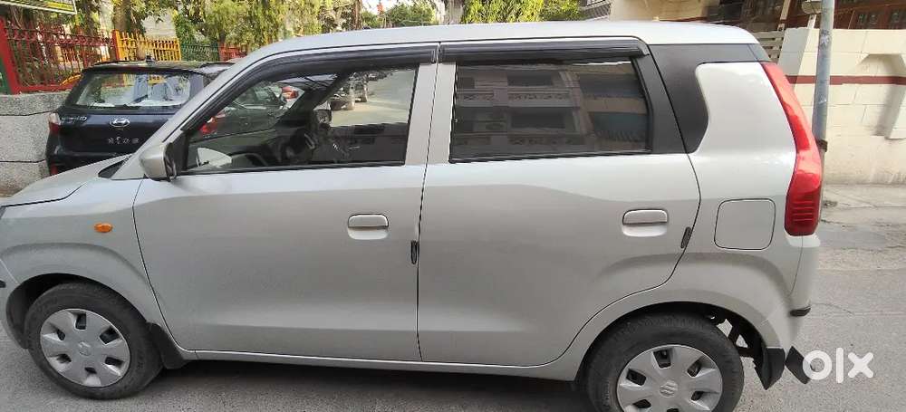 Maruti Suzuki Wagonr Vxi Petrol Automatic Model 2025 Owner 1 Km20000