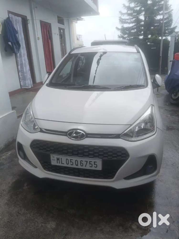 Hyundai Grand I10 Sportz 2017 Petrol