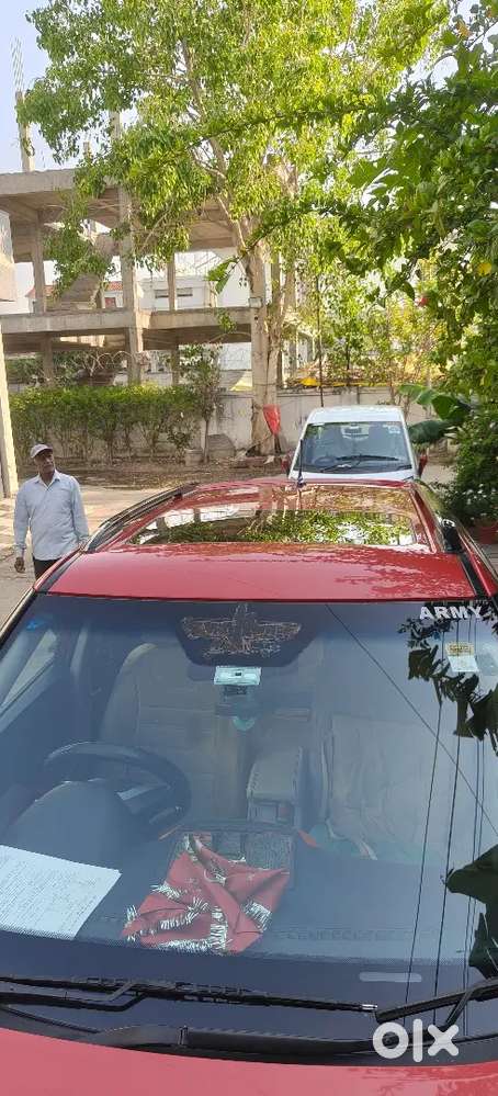 Xuv 300 1.5 Diesel Top Model W8 O, Under Extended Warranty,, Nil Dep I