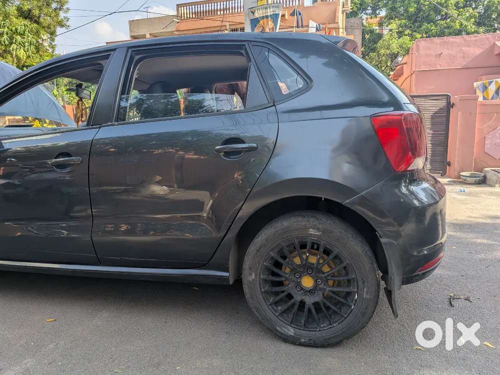 Volkswagen Polo 2015 Petrol 78000 Km Driven