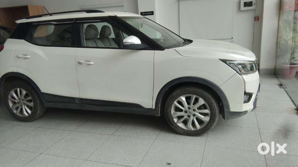 Mahindra Xuv300 W8, 2020, Petrol