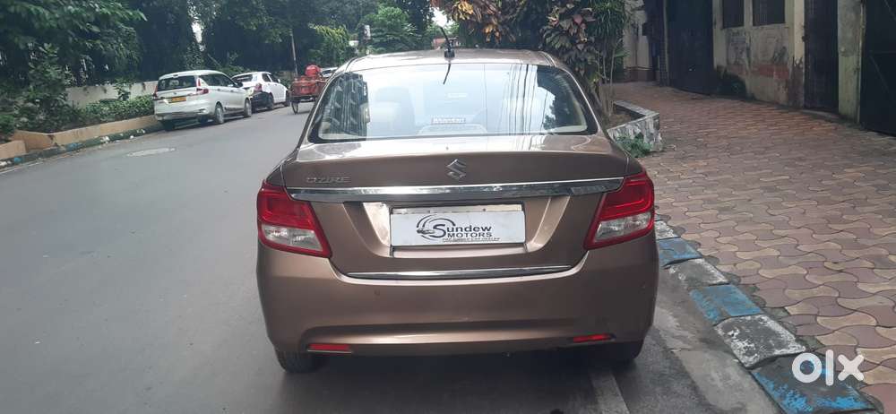 Maruti Suzuki Dzire 1.2 Vxi, 2022, Petrol