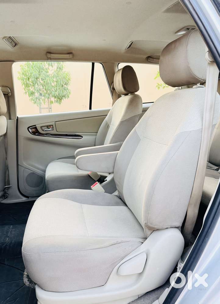 Toyota Innova 2.5 V 7 Str, 2013, Diesel