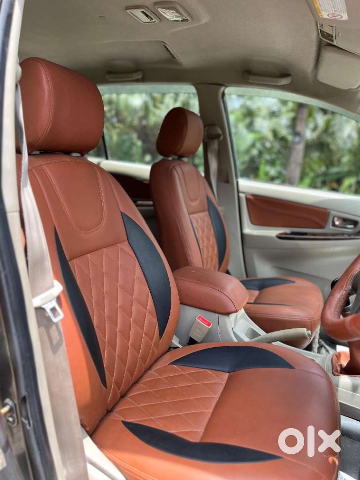 Toyota Innova 2.5 Vx 8 Str Bs-iii, 2012, Diesel