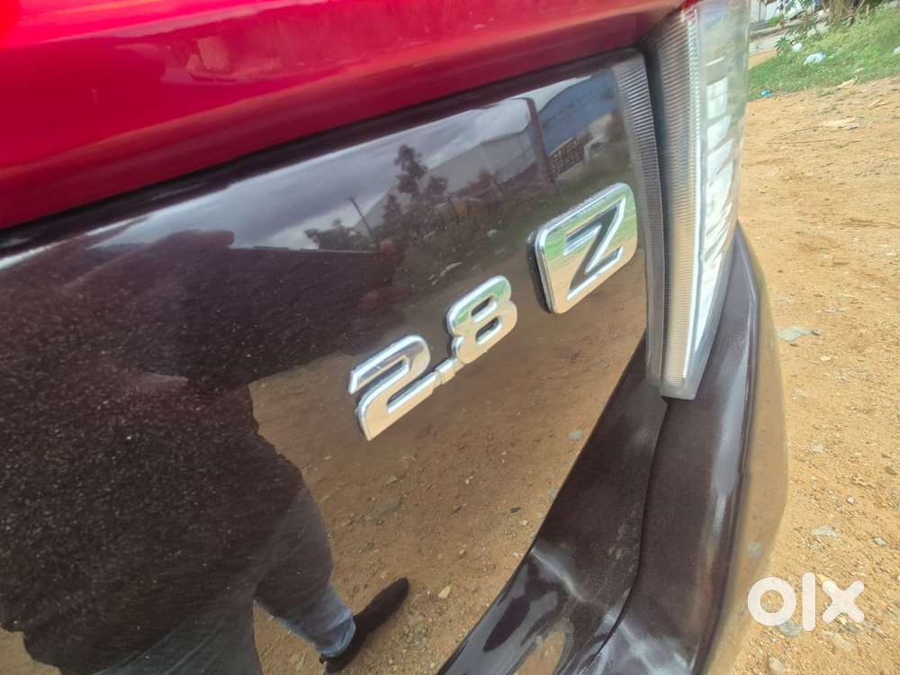 Toyota Innova Crysta 2.8z Automatic, 2016, Diesel