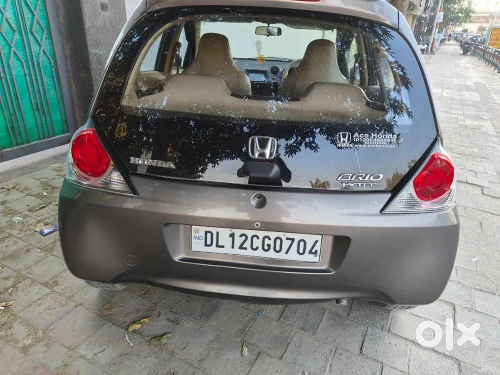 Honda Brio Petrol Mt 2nd Owner
