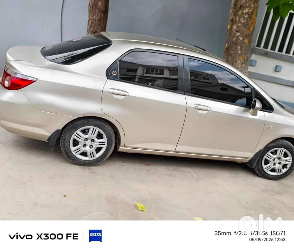 * Honda City વેચવાની છે *

 ગાડીની માહિતી

 ગાડી : Honda C