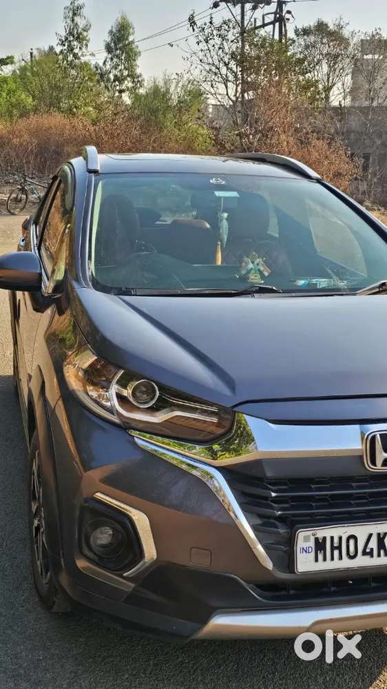 Honda Wr-v I-vtec 2021push Button Start.
Keyless Entry.
Auto Sunroof.
