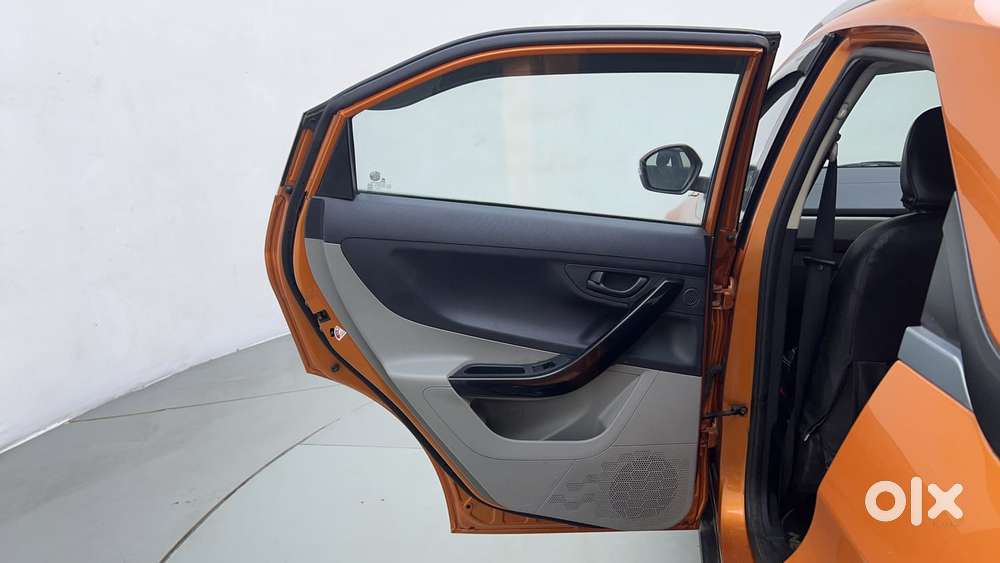 Tata Nexon 1.2 Revotron Xt Plus, 2019, Petrol