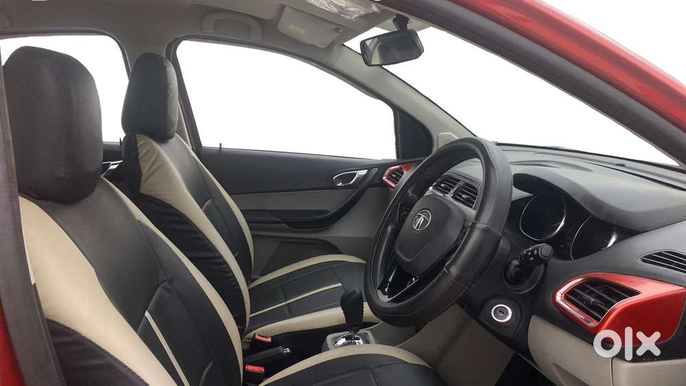 Tata Tiago 1.2 Revotron Xza, 2018, Petrol