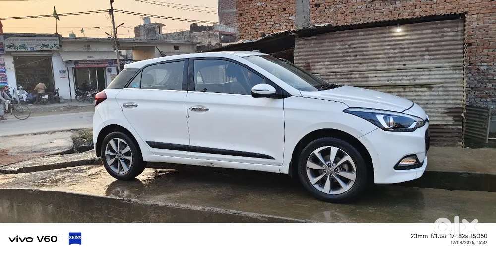 Hyundai New I20 2017 Petrol 80000 Km Driven