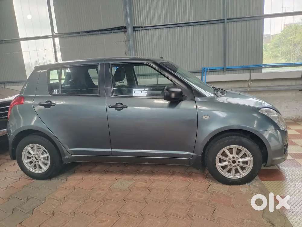 Maruti Suzuki Swift 2007 Petrol 139000 Km Driven