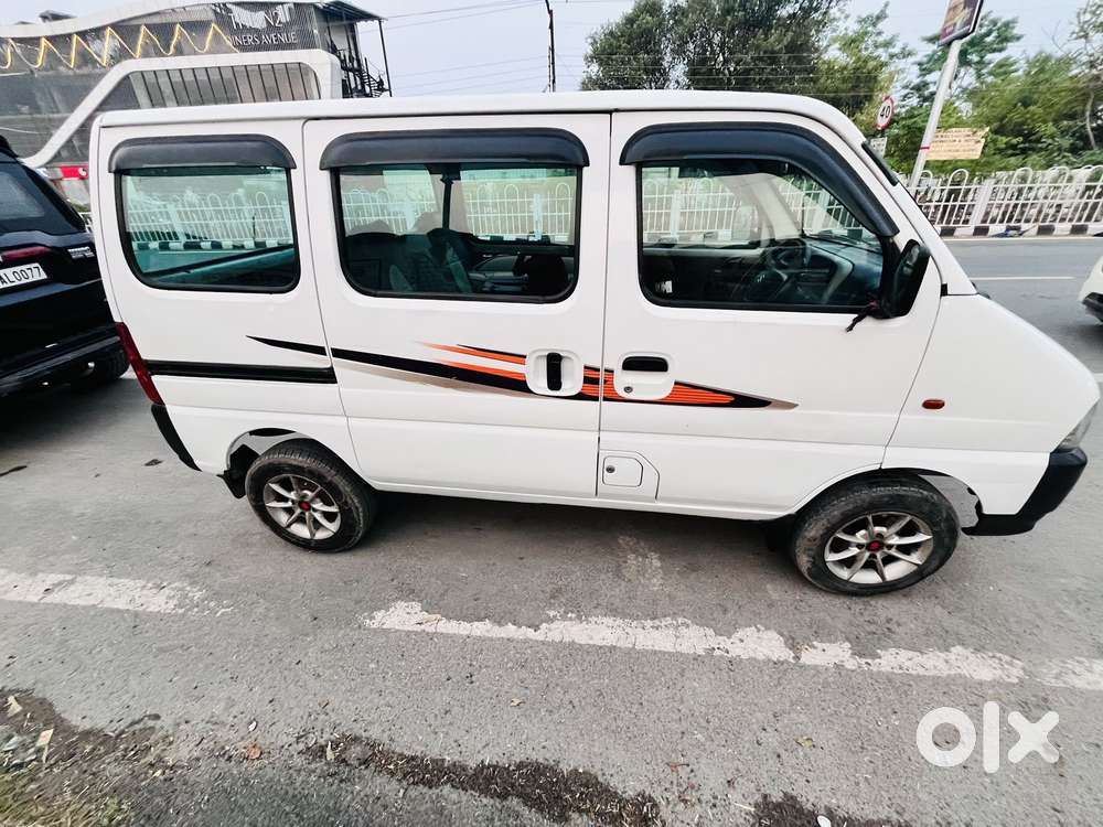 Maruti Suzuki Eeco 5 Str Ac (o), 2023, Petrol