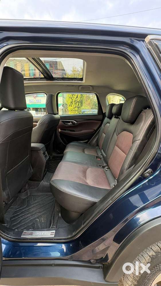 Maruti Suzuki Vitara Brezza, 2023, Petrol