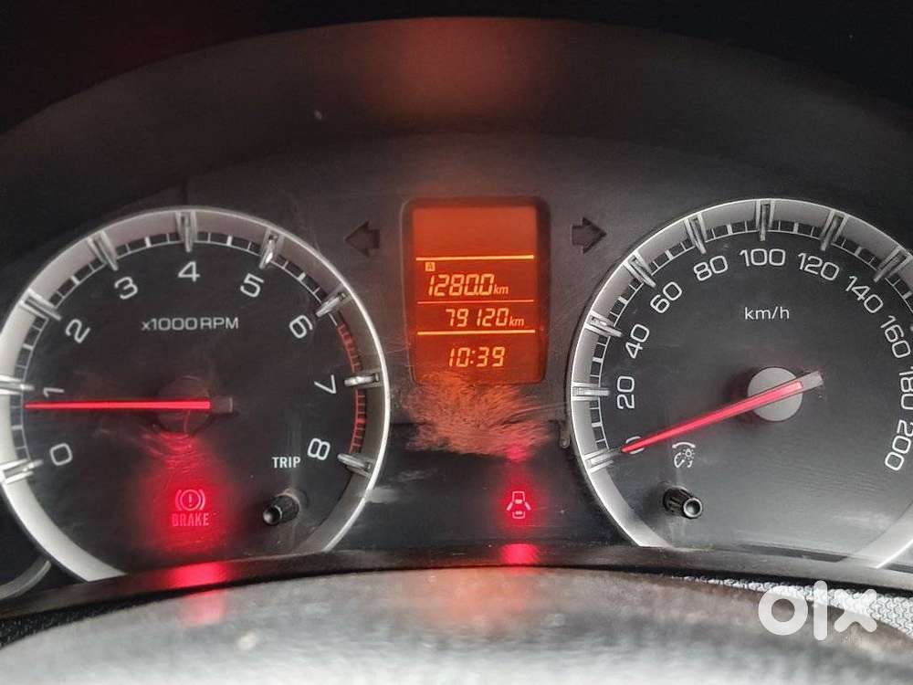 Maruti Suzuki Swift 2011-2014 Vxi, 2012, Petrol