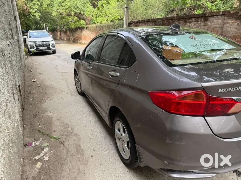 Honda City 2015 Cng & Hybrids 76000 Km Driven