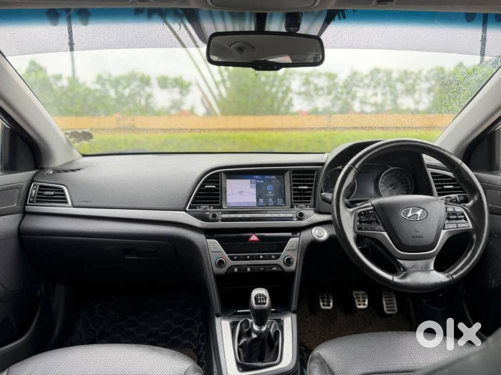 Hyundai Elantra 2.0 Sx Option, 2018, Electric