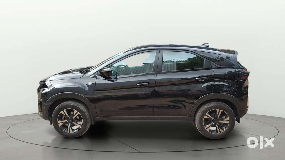 Tata Nexon Creative Plus S 1.2 Revotron Petrol 6 Mt, 2025, Cng & Hyb..