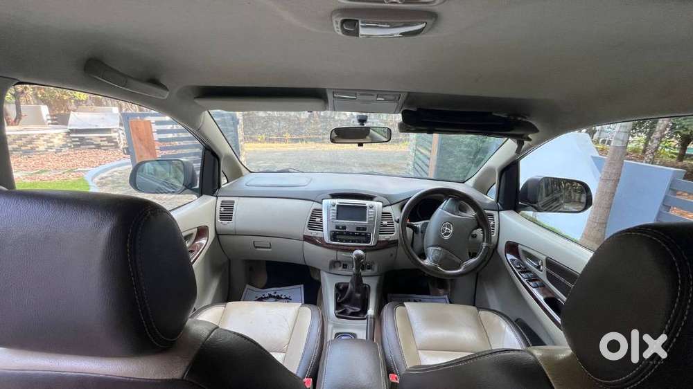 Innova 2012 Orginal Kerala Single Owner