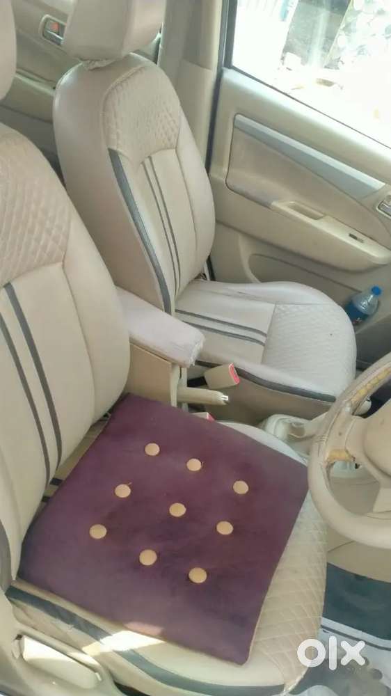 Maruti Suzuki Ertiga 2012
