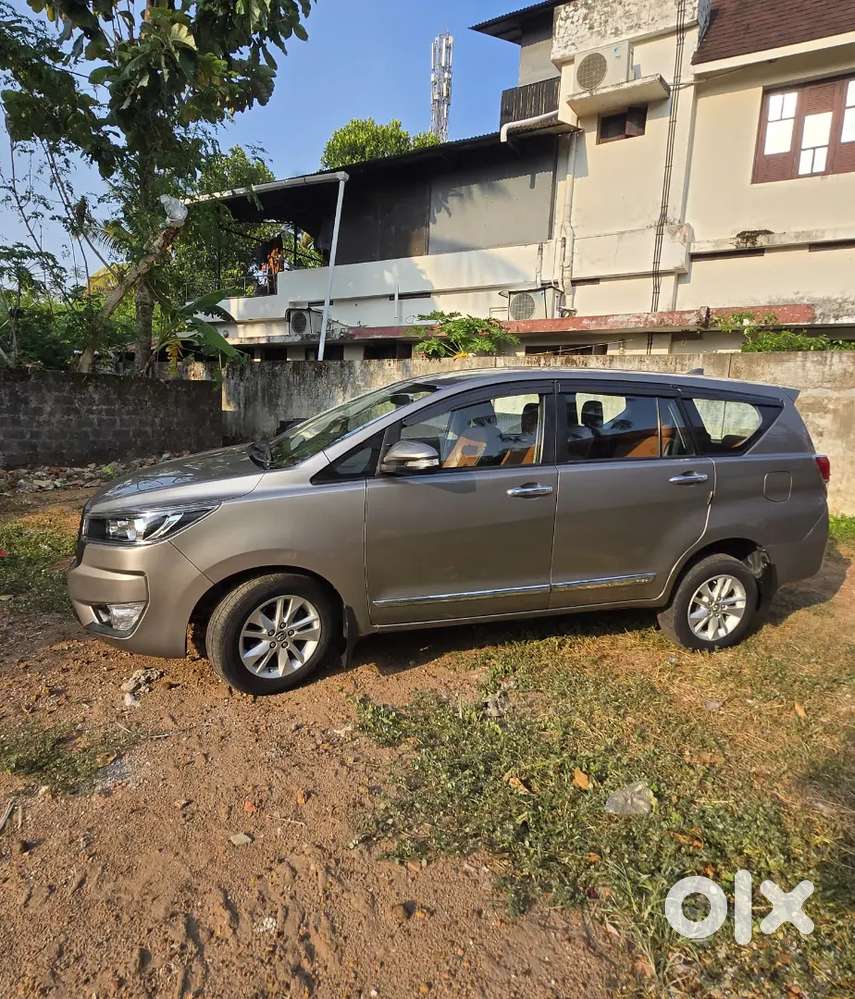 Toyota Innova Crysta 2018 Diesel Well Maintained
