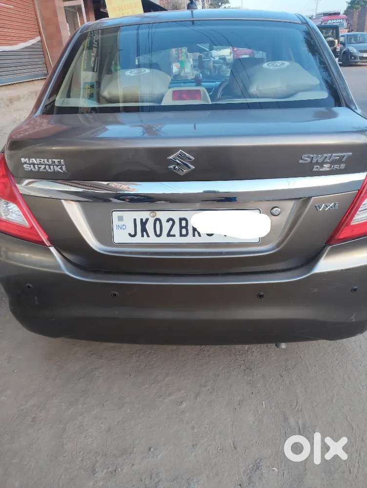 Maruti Suzuki Dzire 2015 Petrol 61500 Km Driven